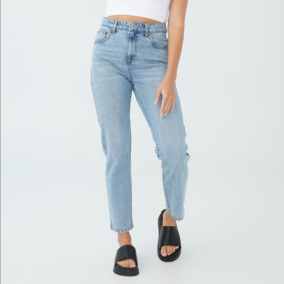 Cotton On High Wasted Mom Jeans - Picture 1 of 6